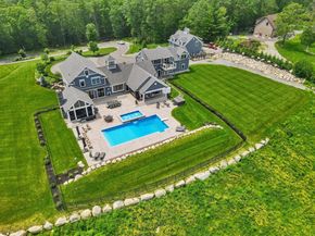 17 Chestnut Lane, Littleton MA 01460