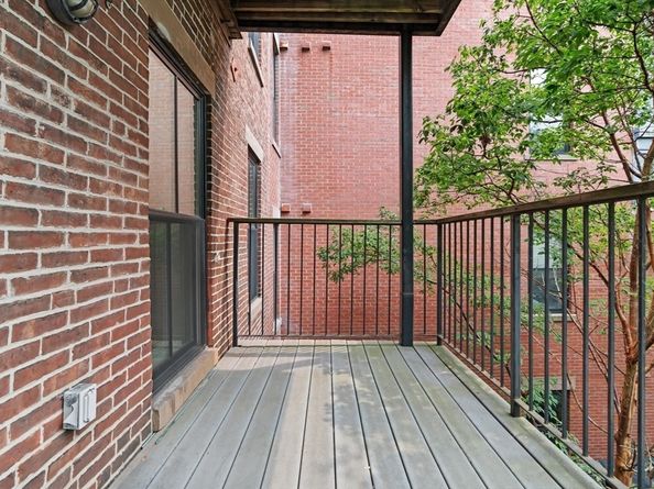 86 W Springfield St 2, Boston MA 02118