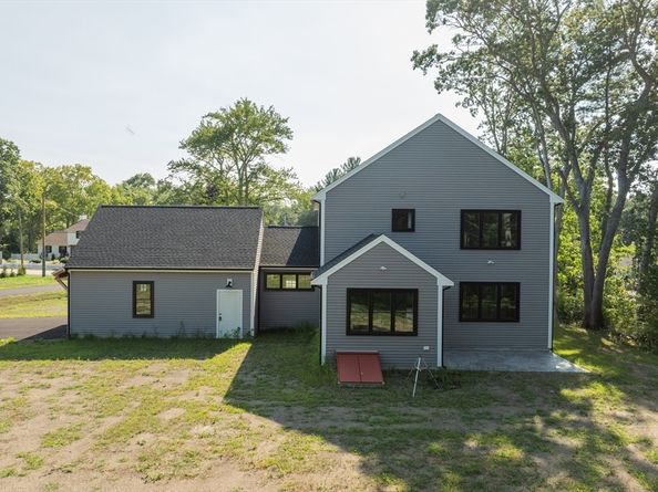 2 Fontana Way, Bridgewater MA 02324