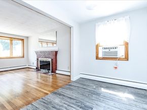 35 Rindone St, Holbrook MA 02343