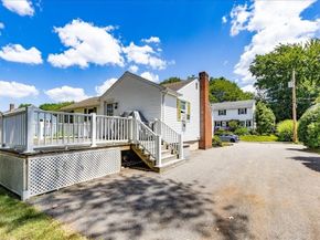 35 Rindone St, Holbrook MA 02343