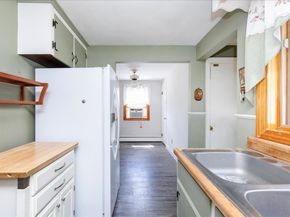 35 Rindone St, Holbrook MA 02343