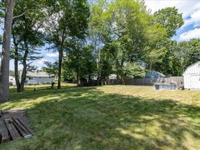 35 Rindone St, Holbrook MA 02343