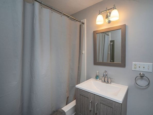 22 Mayfair St, Lynn MA 01904