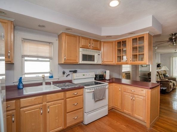 22 Mayfair St, Lynn MA 01904