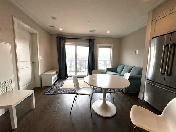 214 Market St 405, Boston MA 02135