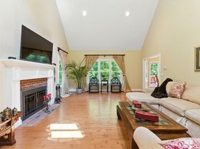 1155 Burroughs Road, Boxborough MA 01719