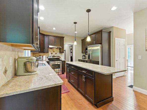 1155 Burroughs Road, Boxborough MA 01719