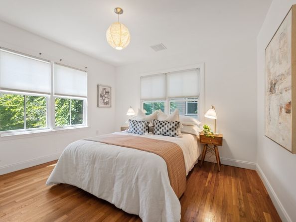 229 Lakeview Avenue, Cambridge MA 02138