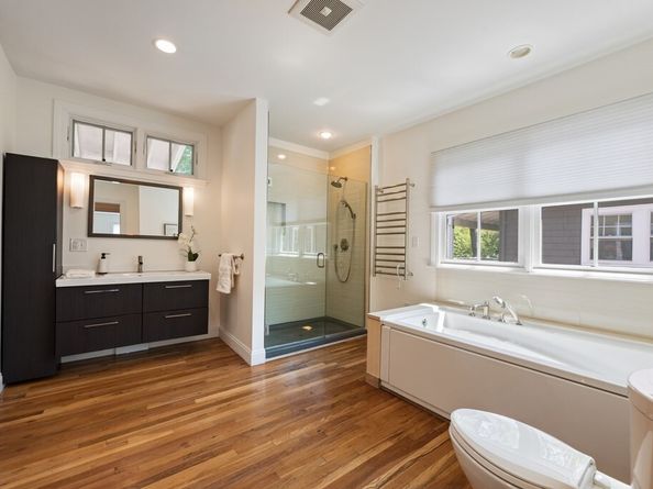 229 Lakeview Avenue, Cambridge MA 02138