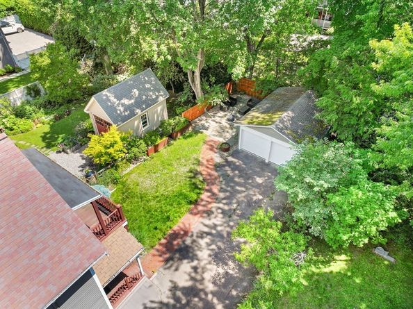 229 Lakeview Avenue, Cambridge MA 02138