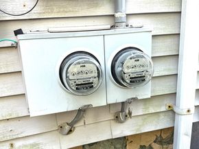 23 Orient St, Malden MA 02148
