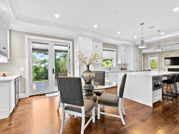 11 Fairhaven Rd, Newton MA 02459