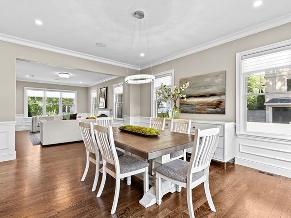 11 Fairhaven Rd, Newton MA 02459