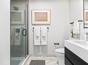 55 Lagrange St 1006, Boston MA 02116