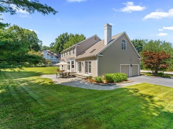 43 Stearns Road, Marlborough MA 01752