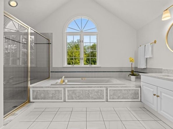 43 Stearns Road, Marlborough MA 01752