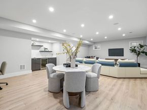 609 Hunnewell St, Needham MA 02494