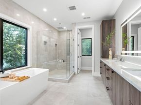 609 Hunnewell St, Needham MA 02494