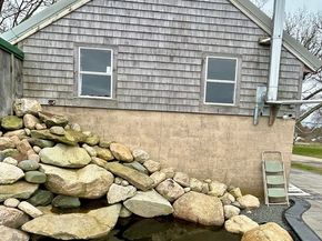 114 Center St, Plympton MA 02367
