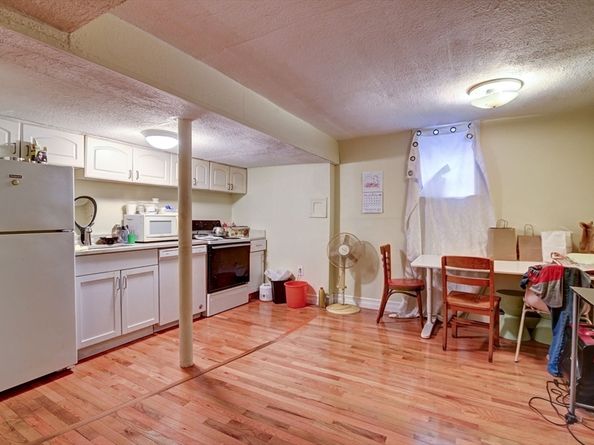 57 Brighton Ave C, Boston MA 02134