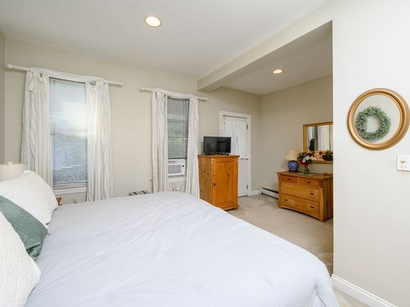 13 Telegraph St 2, Boston MA 02127