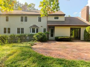 44 Camp Street, Paxton MA 01612