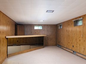 44 Camp Street, Paxton MA 01612