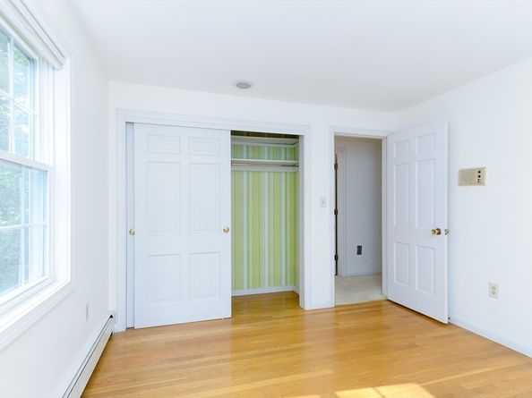44 Camp Street, Paxton MA 01612