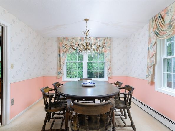 44 Camp Street, Paxton MA 01612