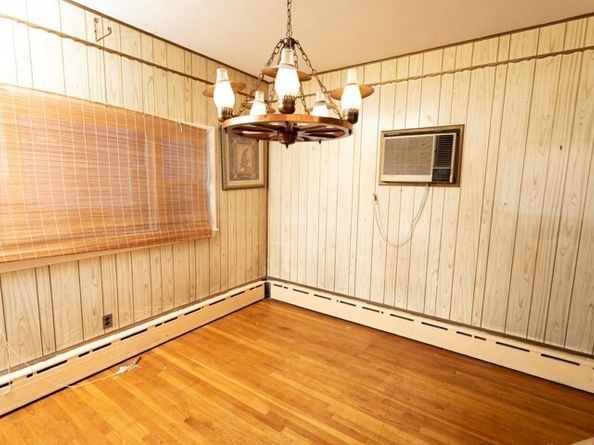 43 Aldrich St, Boston MA 02131
