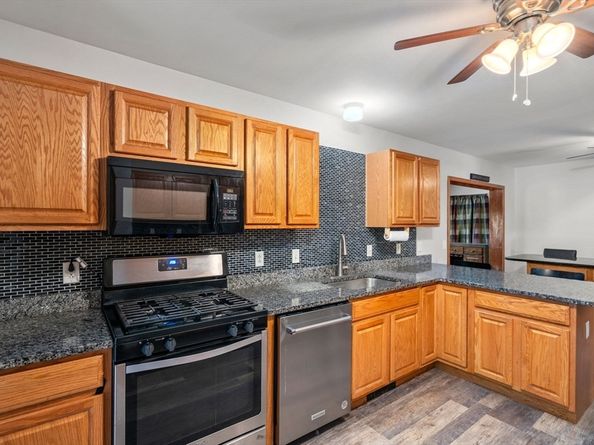 43 Outlook Rd, Billerica MA 01862