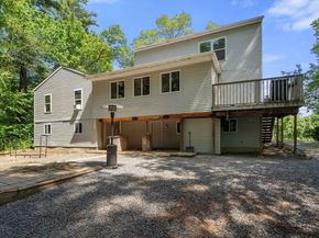 43 Outlook Rd, Billerica MA 01862