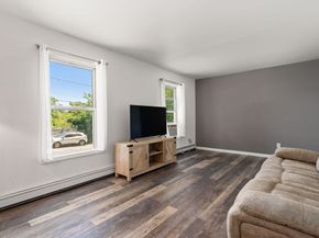 43 Outlook Rd, Billerica MA 01862