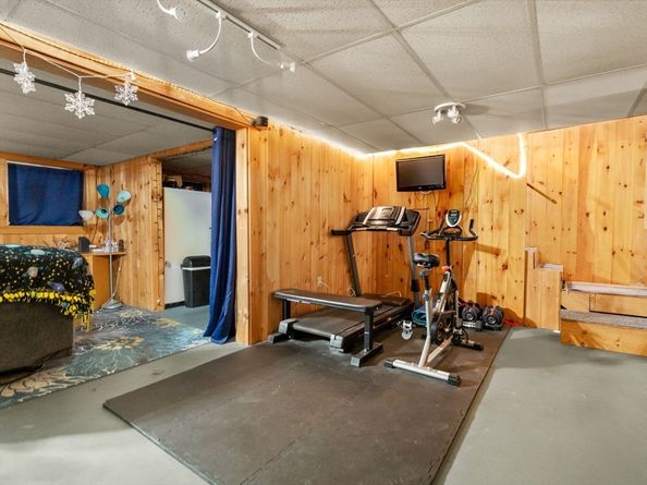 43 Outlook Rd, Billerica MA 01862