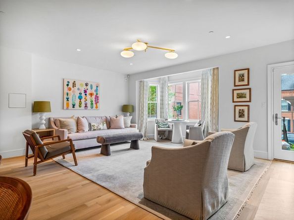 296 Shawmut Ave PH, Boston MA 02118