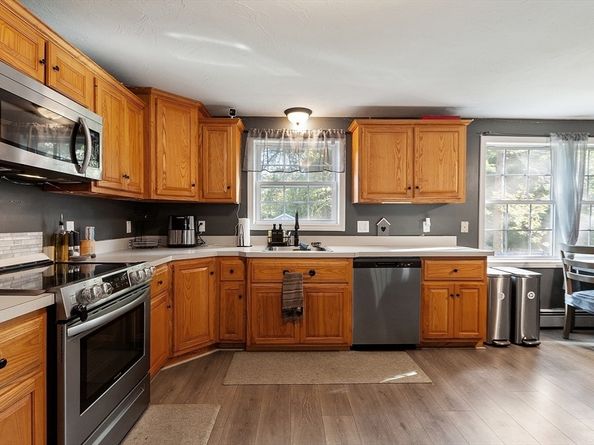 14 Hyde Park St, Winchendon MA 01475