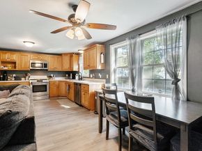 14 Hyde Park St, Winchendon MA 01475