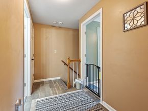 14 Hyde Park St, Winchendon MA 01475
