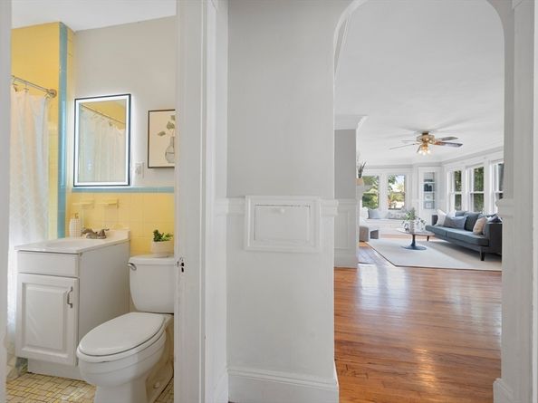 628 Boylston St, Newton MA 02459