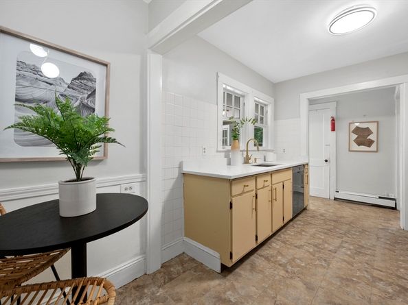 628 Boylston St, Newton MA 02459
