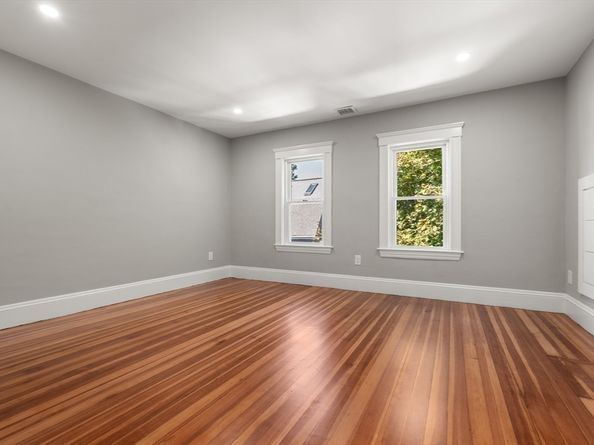 85-87 Dexter Avenue 85, Watertown MA 02472