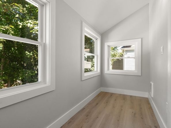 85-87 Dexter Avenue 85, Watertown MA 02472