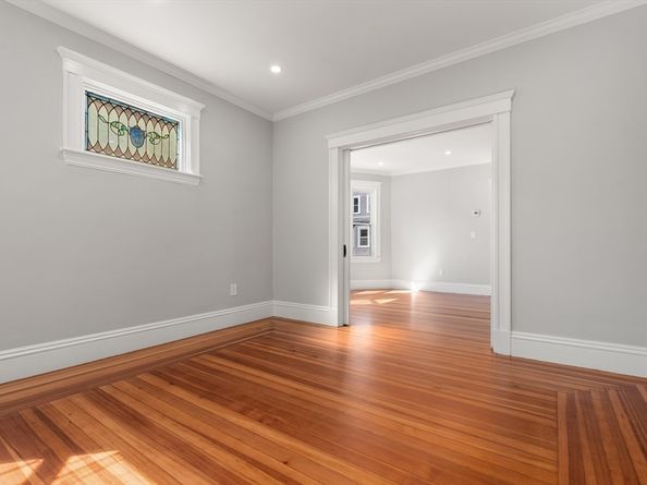 85-87 Dexter Avenue 85, Watertown MA 02472