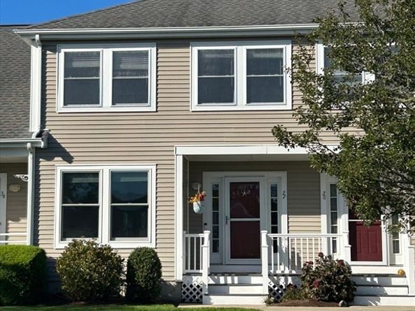 37 Bay Pointe Dr Ext 37, Wareham MA 02532