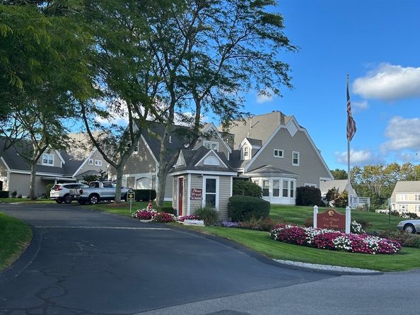 37 Bay Pointe Dr Ext 37, Wareham MA 02532