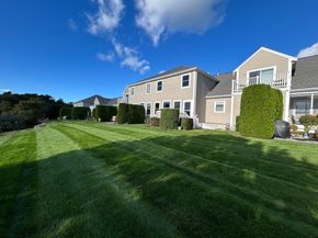 37 Bay Pointe Dr Ext 37, Wareham MA 02532