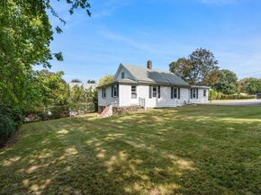 53 Wilson Ave, Framingham MA 01702