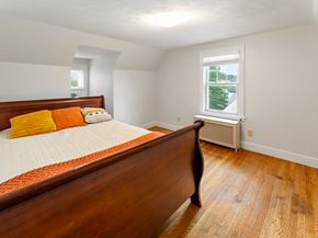 11 Gifford Dr, Worcester MA 01606