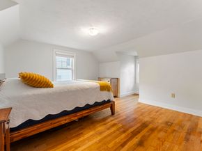 11 Gifford Dr, Worcester MA 01606